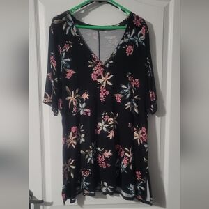 Torrid Black Top with Pink and Cream Floral Pattern Tunic Top